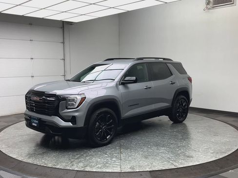 Certified 2025 GMC Terrain Elevation w/ Black Edition AWD/4WD image 33