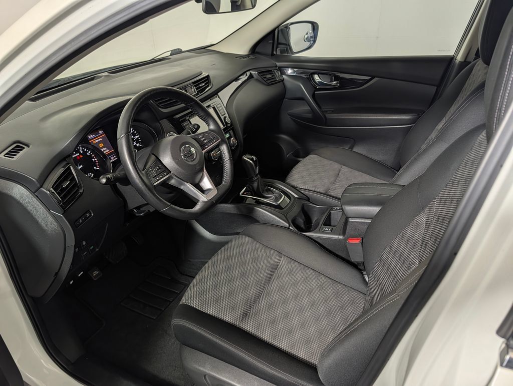 Used 2021 Nissan Rogue Sport SV FWD image 22