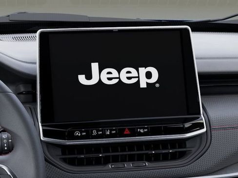 New 2026 Jeep Compass Trailhawk image 18