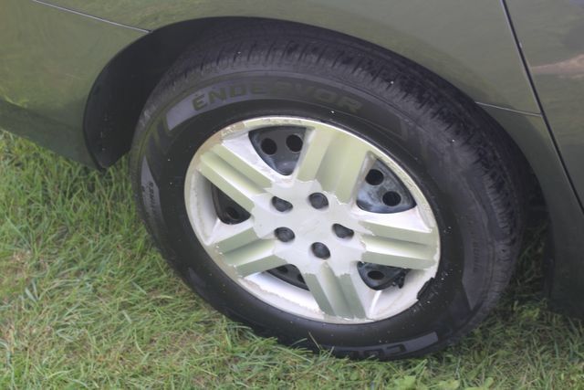 Used 2010 Chevrolet Impala LS FWD image 21