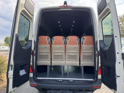 New 2024 Mercedes-Benz Sprinter 2500 image 15