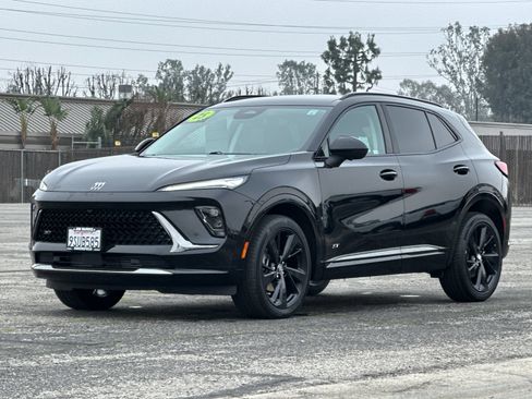 Used 2025 Buick Envision Sport Touring image 8