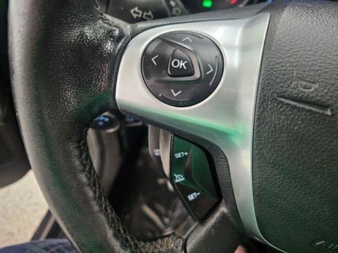 Used 2013 Ford Focus SE FWD image 12