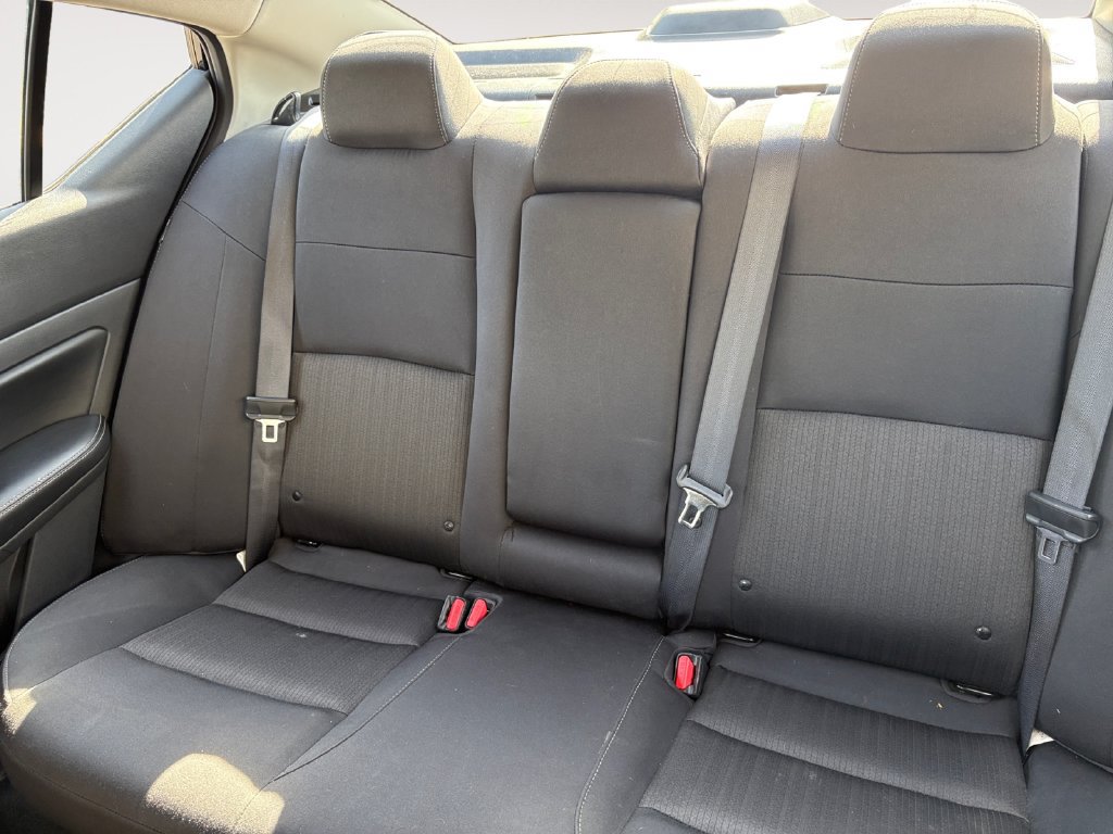 Used 2024 Nissan Altima 2.5 SV FWD image 13
