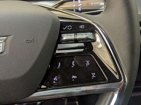 New 2026 Cadillac Vistiq Luxury image 23