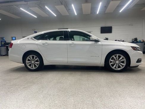 Used 2020 Chevrolet Impala LT w/ LT Convenience Package image 4