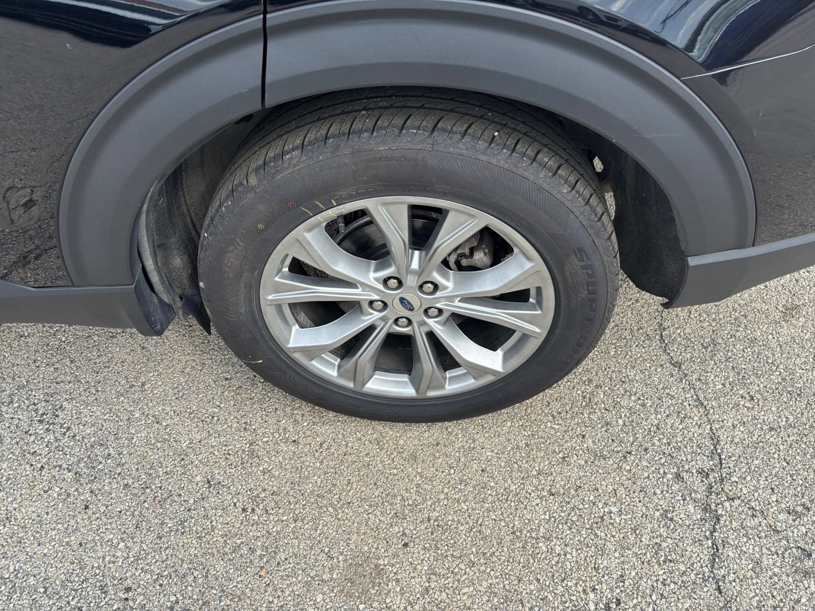 Used 2024 Ford Explorer Limited RWD image 31