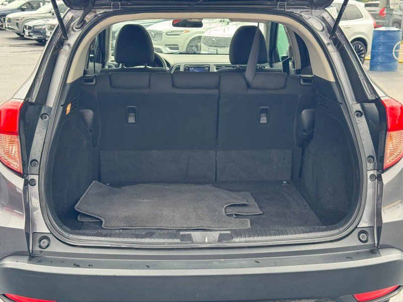 Used 2017 Honda HR-V EX image 5