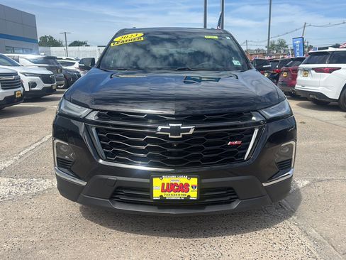 Used 2023 Chevrolet Traverse RS w/ LPO, Floor Liner Package AWD/4WD image 3