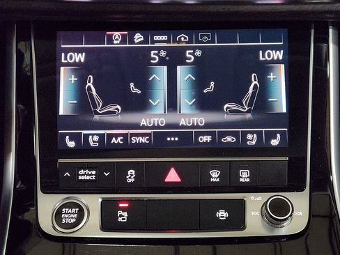 Used 2021 Audi Q7 3.0T Premium Plus w/ Executive Package AWD/4WD image 39