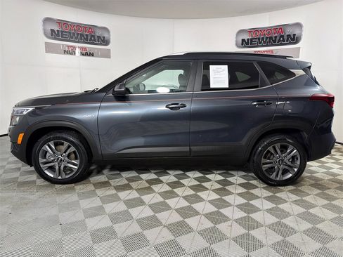 Used 2021 Kia Seltos S image 6