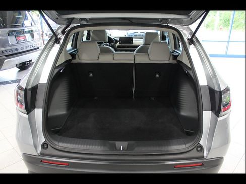 Certified 2023 Honda HR-V LX image 19