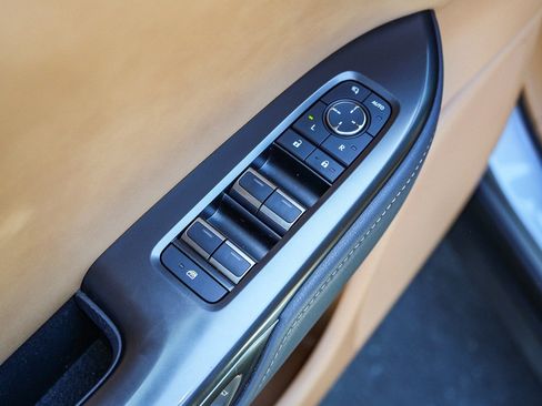 Used 2024 Lexus RZ 300e Premium FWD image 18