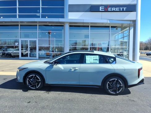 New 2026 Kia K4 GT-Line image 4