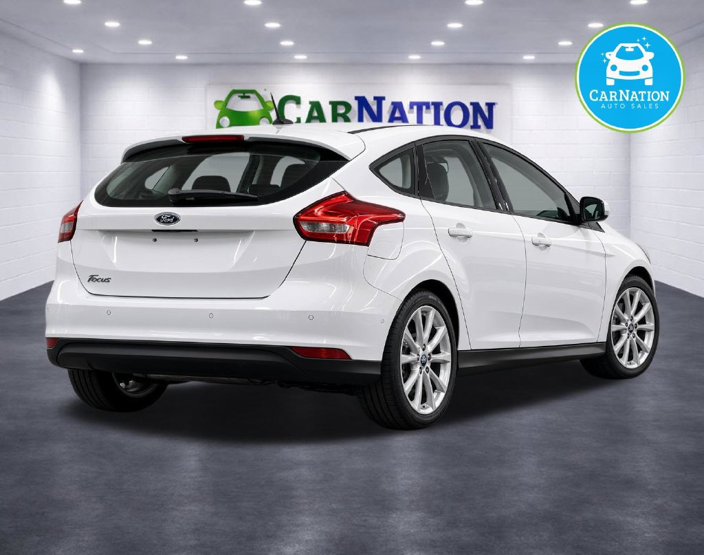 Used 2015 Ford Focus SE w/ Equipment Group 201A FWD image 5