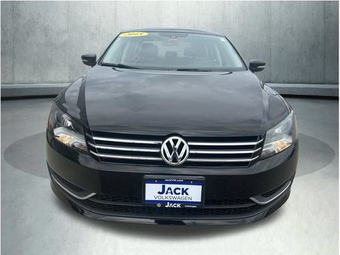 Used 2015 Volkswagen Passat 1.8T SE FWD image 10