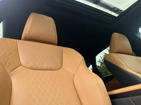 Used 2025 Lexus RX 350 image 21