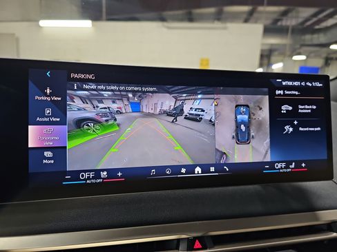 Used 2024 BMW iX xDrive50 w/ Premium Package image 25