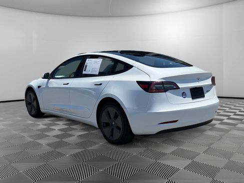 Used 2023 Tesla Model 3 Standard Range RWD image 3