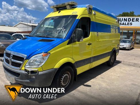 Used 2008 Dodge Sprinter 2500 image 1