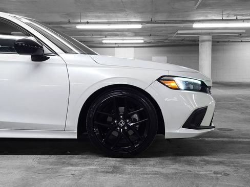 Certified 2024 Honda Civic Sport image 19