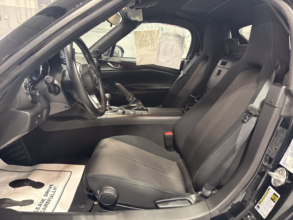 Used 2024 MAZDA MX-5 Miata Sport RWD image 25