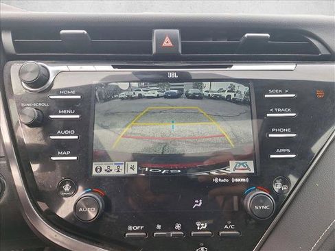 Used 2019 Toyota Camry XSE image 14