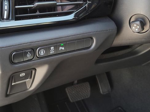 Used 2024 Acura MDX FWD w/ Technology Package image 19