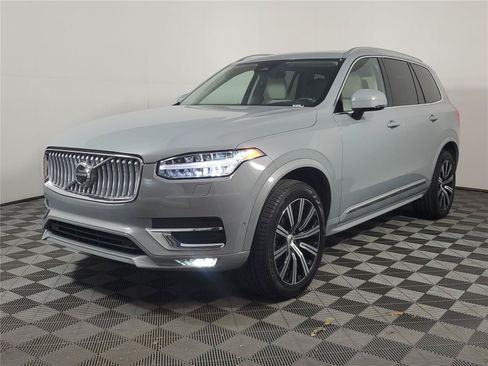 Certified 2025 Volvo XC90 B6 Plus w/ Protection Package Premier AWD/4WD image 3