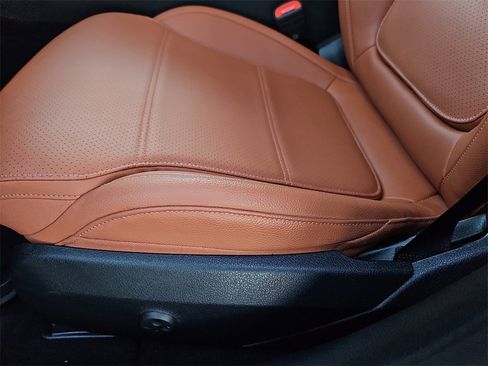 Certified 2024 Mercedes-Benz C 300 4MATIC Sedan image 21