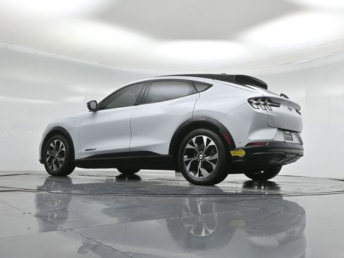 Used 2022 Ford Mustang Mach-E Premium image 52