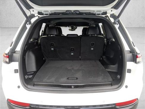 Used 2023 Jeep Grand Cherokee Altitude image 6