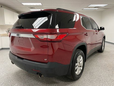 Used 2020 Chevrolet Traverse LT image 5