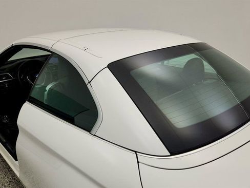 Used 2020 BMW 430i Convertible w/ Convenience Package image 10