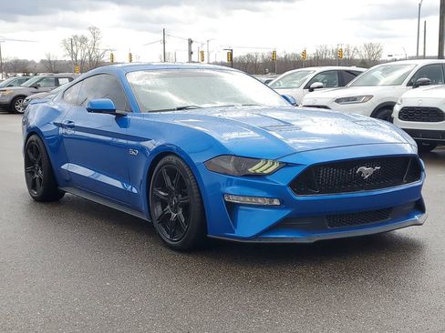 Used 2020 Ford Mustang GT w/ Equipment Group 301A RWD image 4