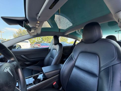 Used 2018 Tesla Model 3 RWD image 21