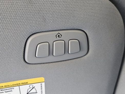 Used 2023 Ford F150 Lariat image 18