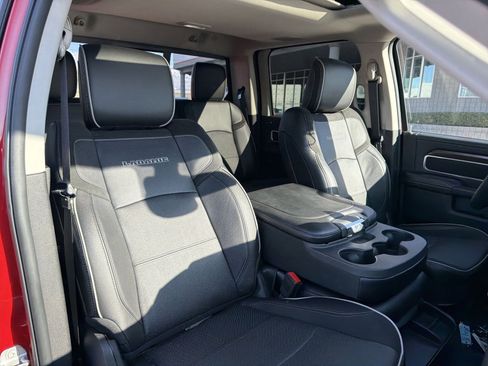 Used 2024 RAM 2500 Laramie image 34