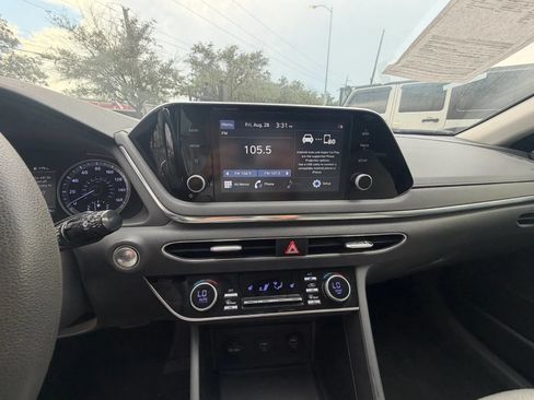 Used 2021 Hyundai Sonata SEL FWD image 22