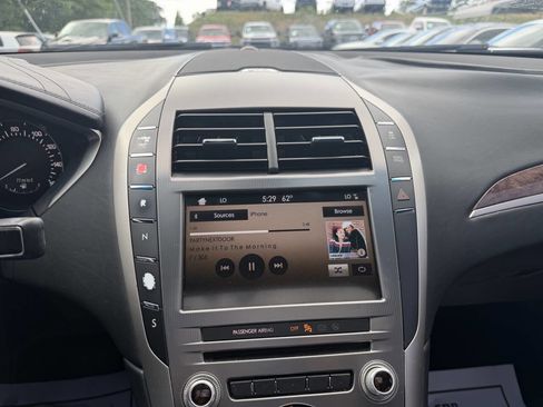 Used 2017 Lincoln MKZ Black Label w/ Climate Package FWD image 23