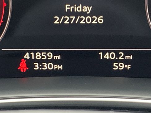 Used 2024 Audi RS Q8 image 43