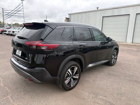 Used 2023 Nissan Rogue SL FWD image 5