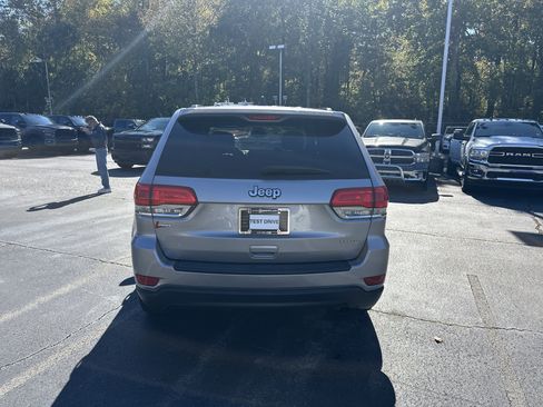 Used 2016 Jeep Grand Cherokee Laredo image 8