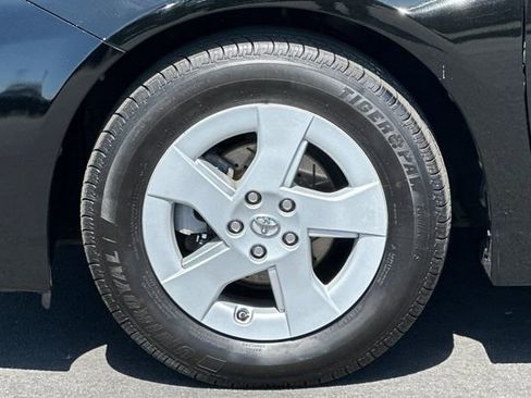 Used 2011 Toyota Prius Three FWD image 29