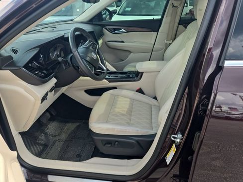 Used 2022 Buick Envision Avenir w/ Technology Package II AWD/4WD image 13