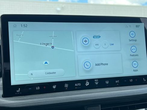 New 2025 Ford Escape SE w/ PHEV Premium Package FWD image 23
