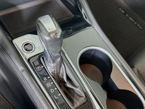 Used 2024 Nissan Altima 2.5 SR image 23