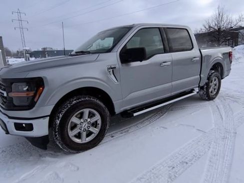 Used 2024 Ford F150 XLT AWD/4WD image 4