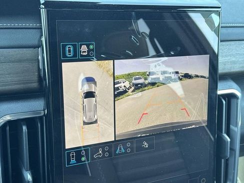 New 2026 GMC Acadia Denali Ultimate image 14