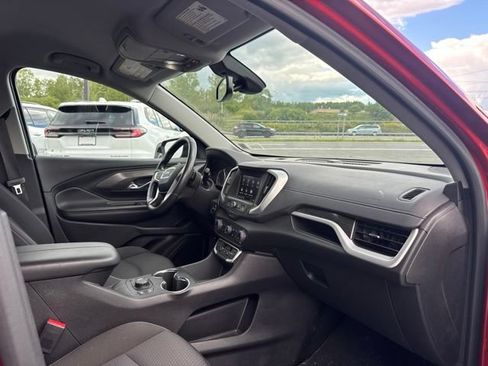 Used 2023 GMC Terrain SLE w/ Driver Convenience Package AWD/4WD image 9